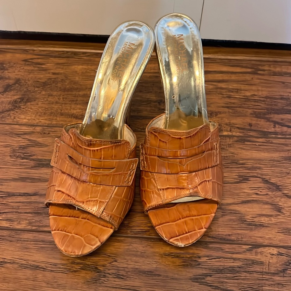 Michael Kors tan heels